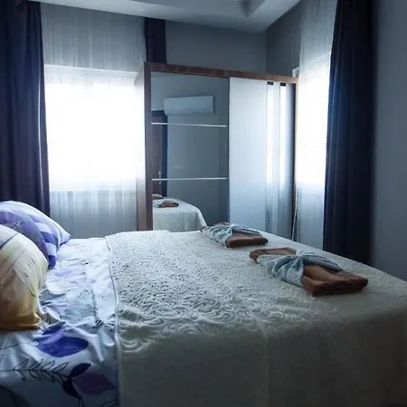 Апартаменты Charming 1-bed In Mahmutlar